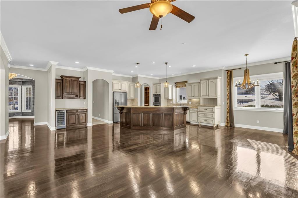 5114 Meadowlark Drive