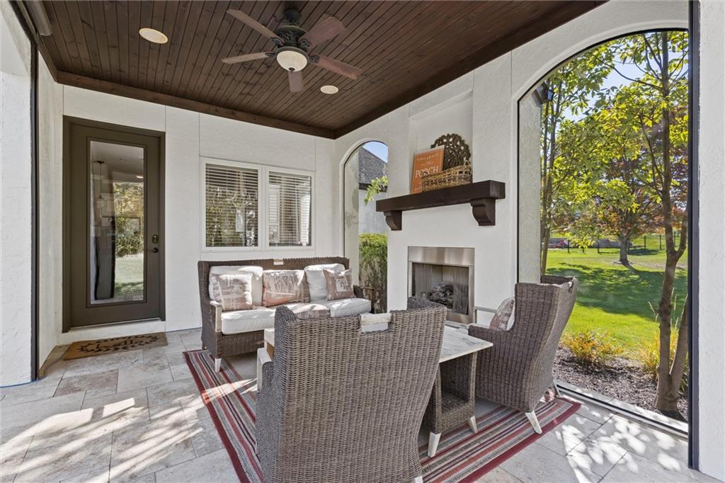 5114 Meadowlark Drive