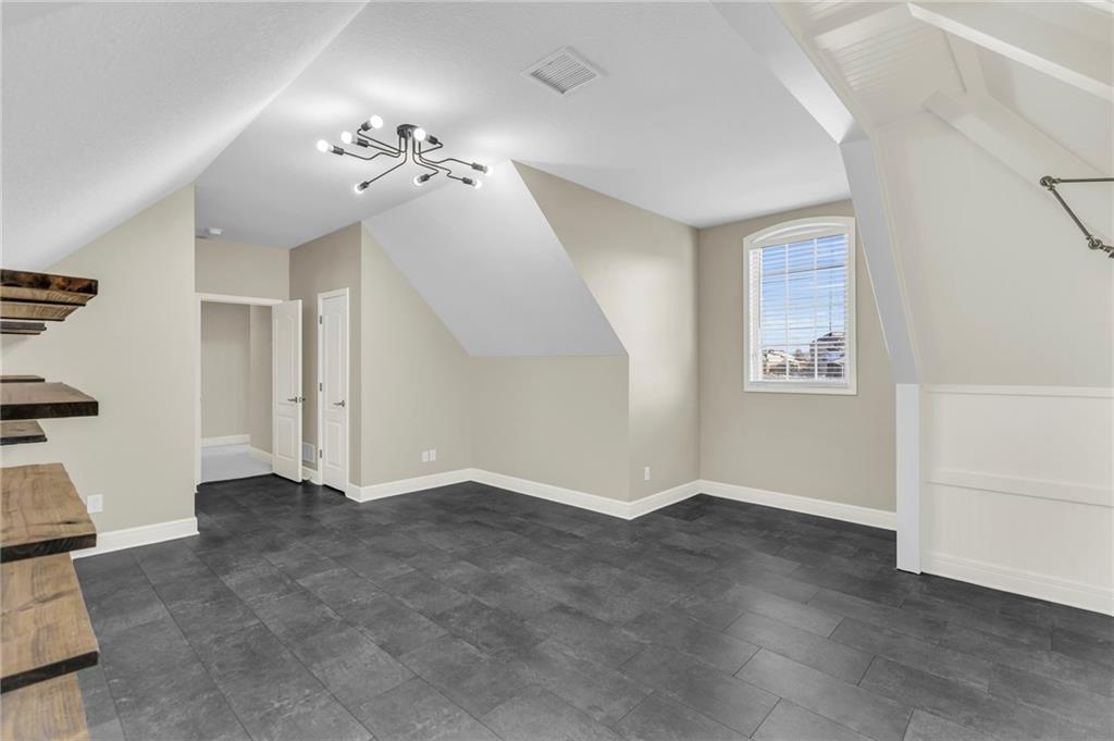 5114 Meadowlark Drive