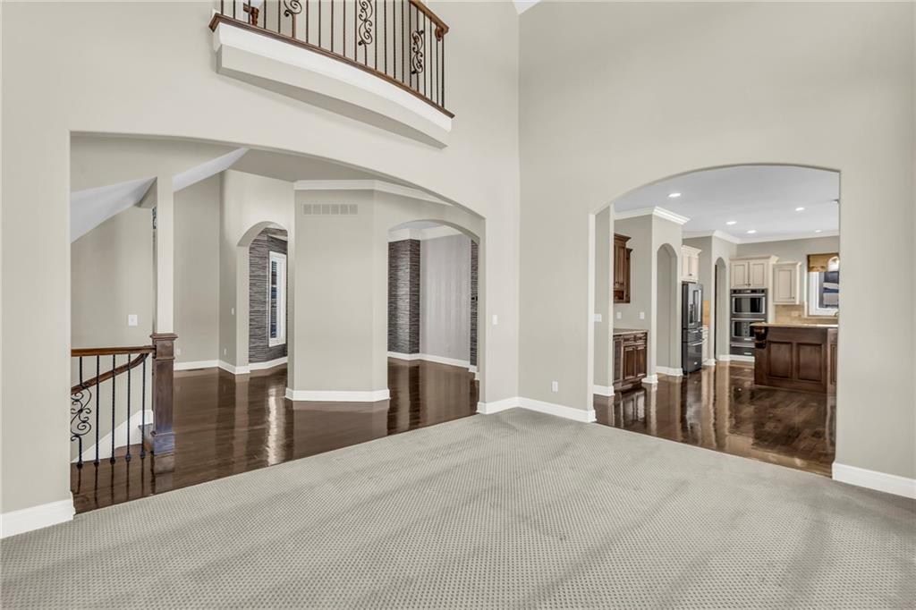 5114 Meadowlark Drive