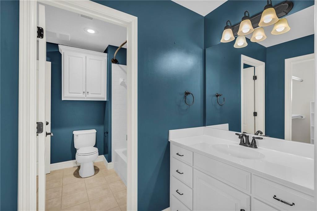 5114 Meadowlark Drive