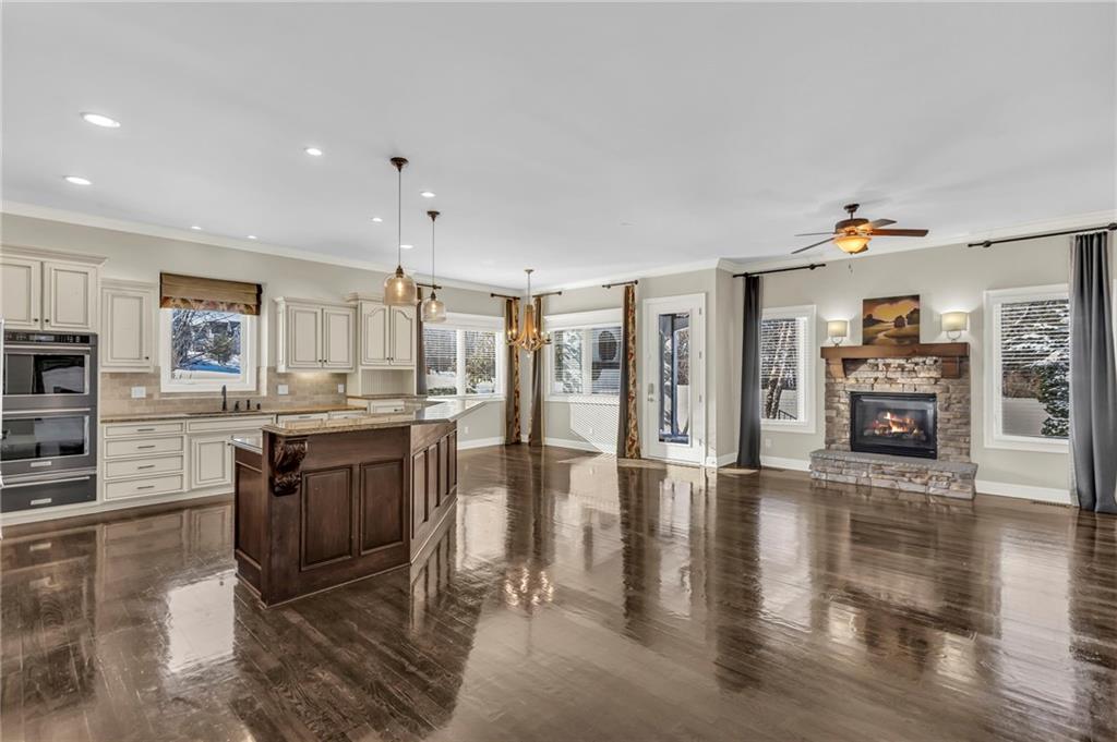 5114 Meadowlark Drive