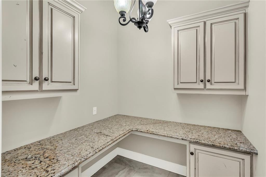 5114 Meadowlark Drive