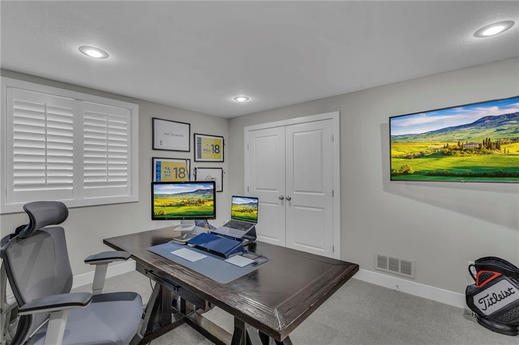 10315 N Revere Avenue