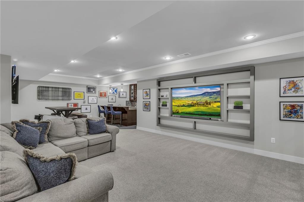 10315 N Revere Avenue