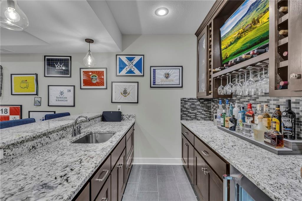 10315 N Revere Avenue