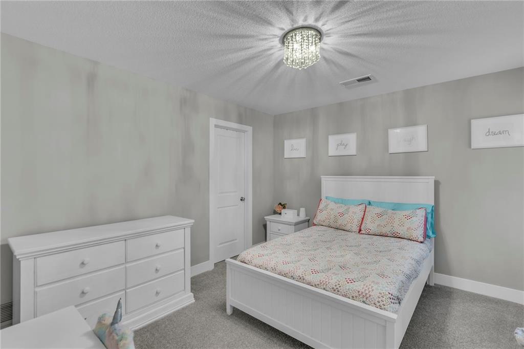 10315 N Revere Avenue