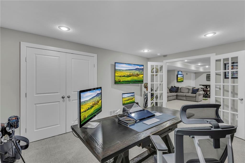 10315 N Revere Avenue