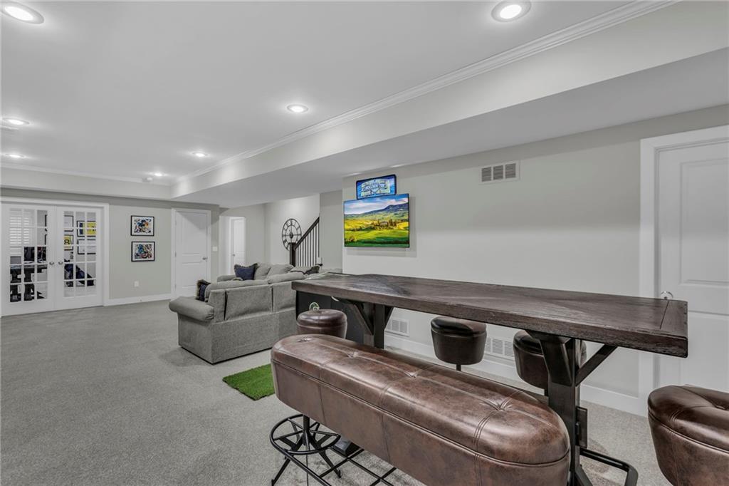 10315 N Revere Avenue