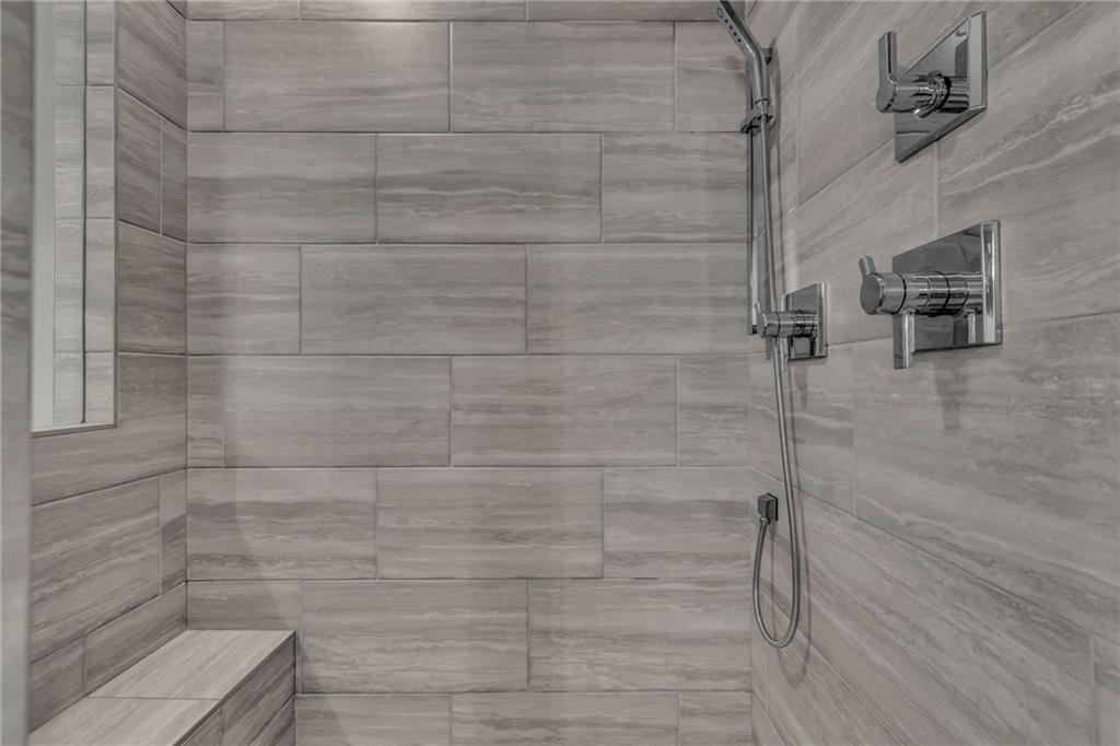 10315 N Revere Avenue