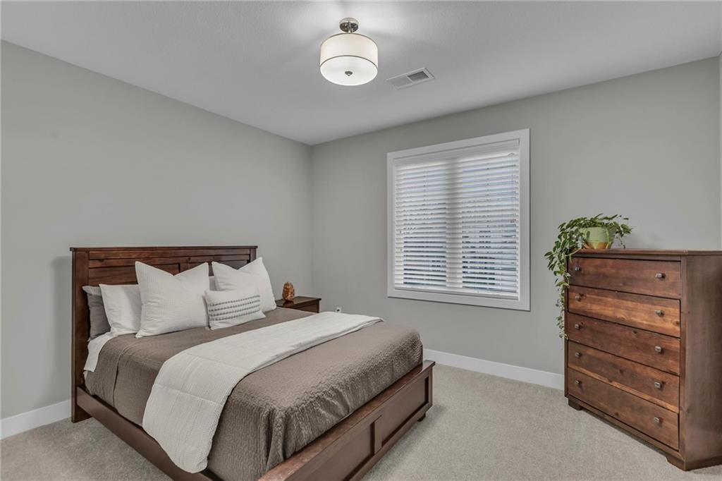 10315 N Revere Avenue