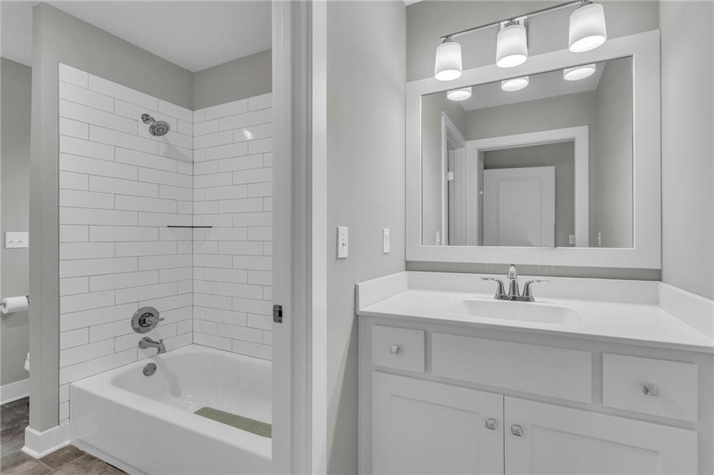 10315 N Revere Avenue