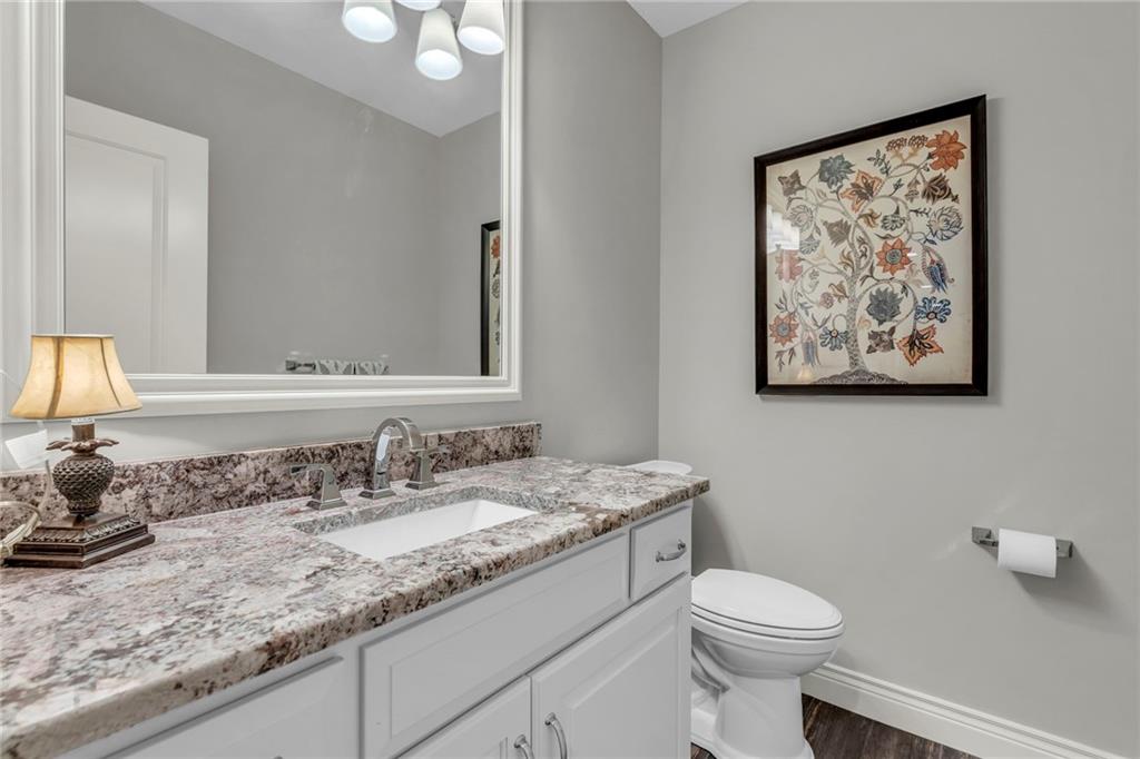 6325 Edgewater Drive