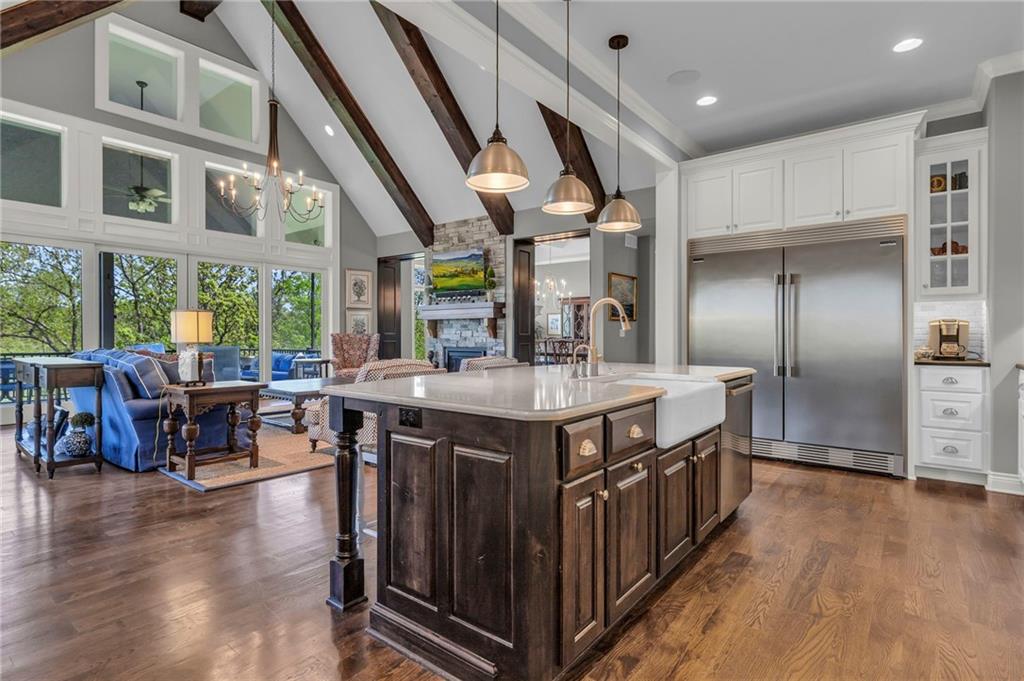 6325 Edgewater Drive