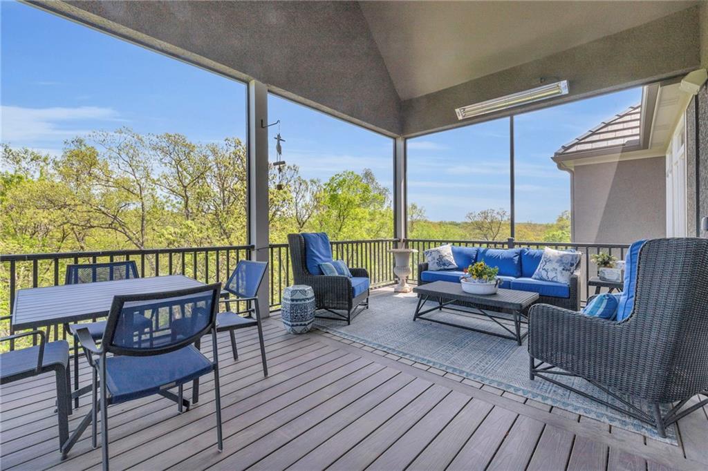 6325 Edgewater Drive