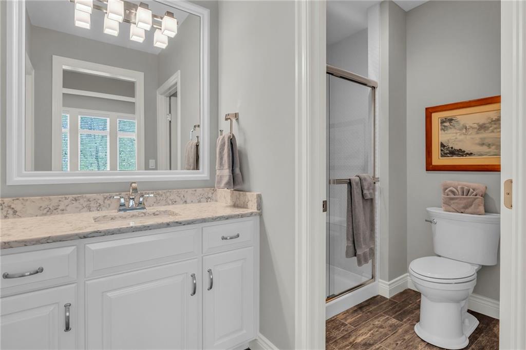 6325 Edgewater Drive