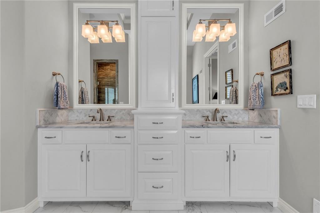 6325 Edgewater Drive