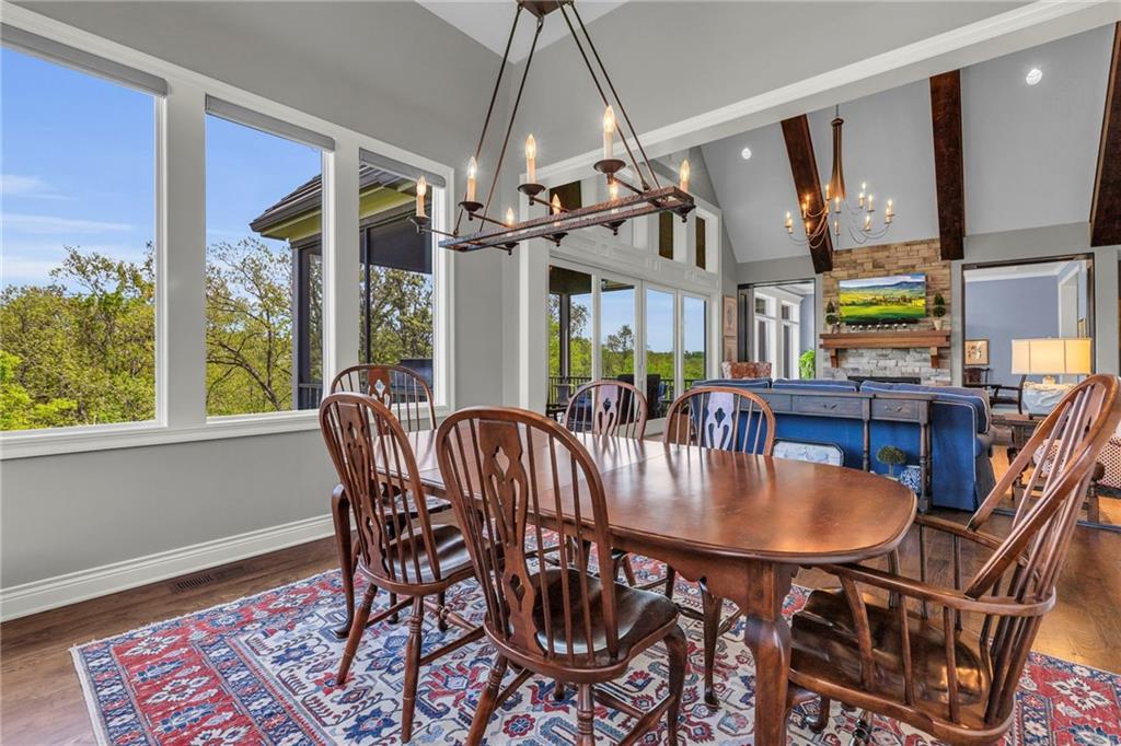 6325 Edgewater Drive