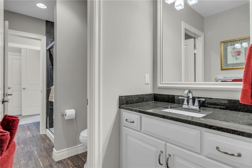 6325 Edgewater Drive