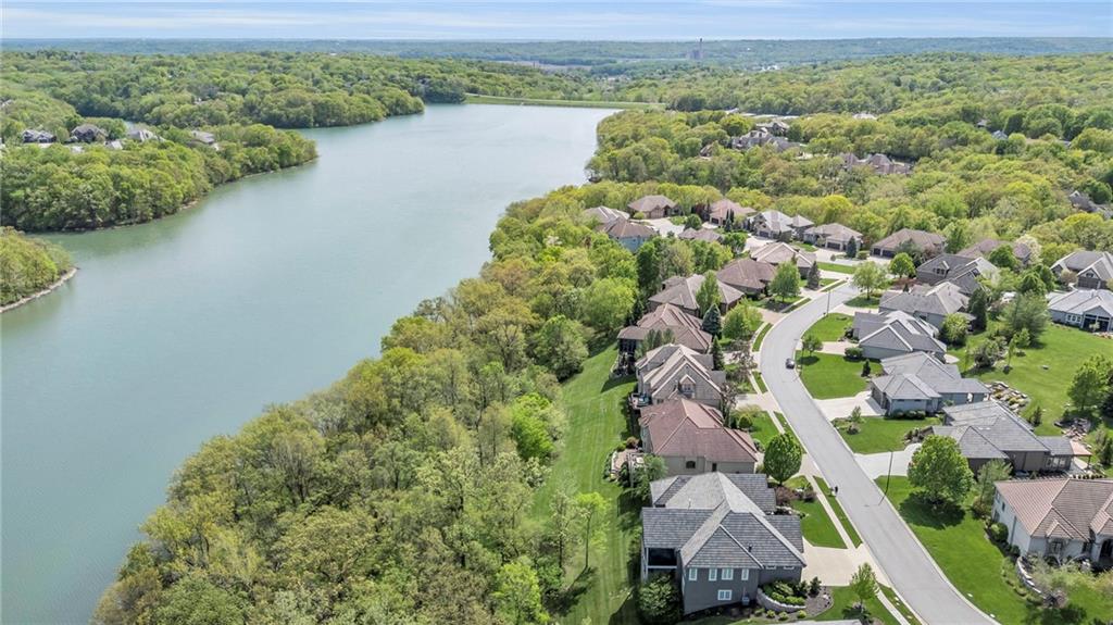 6325 Edgewater Drive