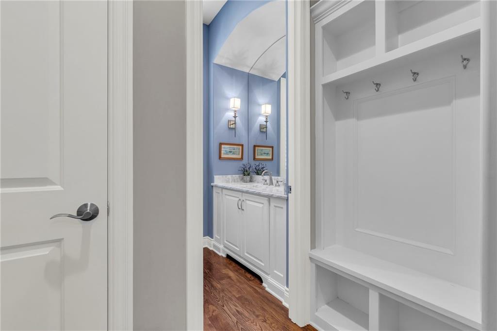 6325 Edgewater Drive