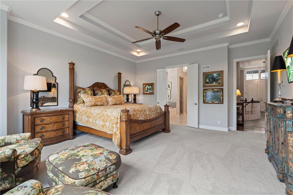 6325 Edgewater Drive