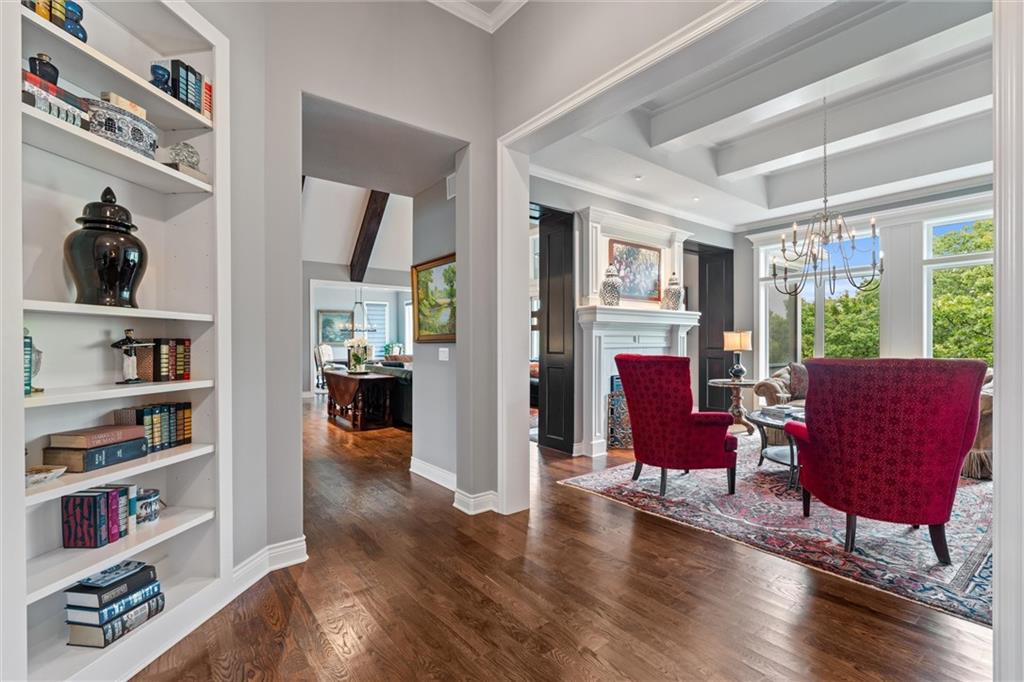 6325 Edgewater Drive