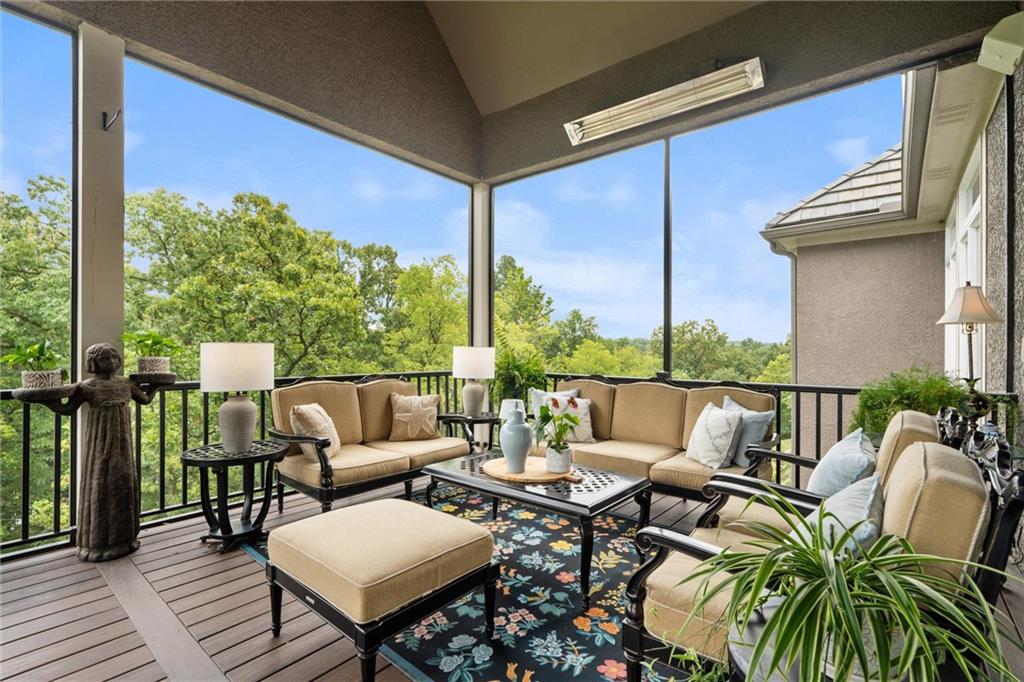 6325 Edgewater Drive