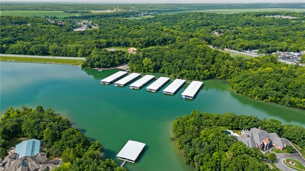 6325 Edgewater Drive