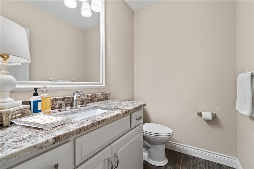 6325 Edgewater Drive