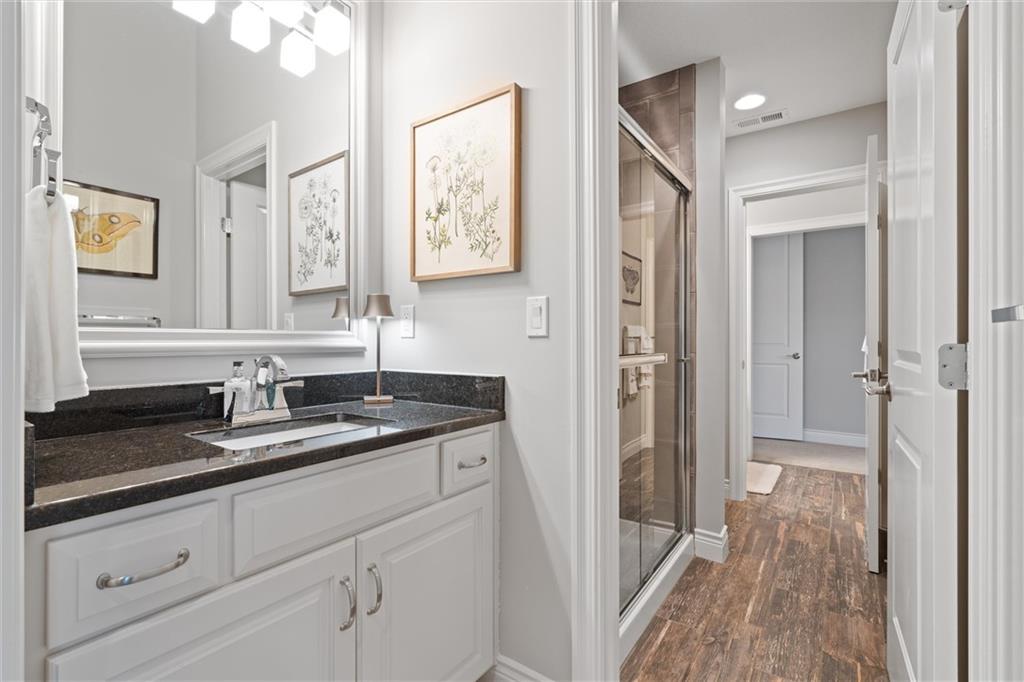 6325 Edgewater Drive