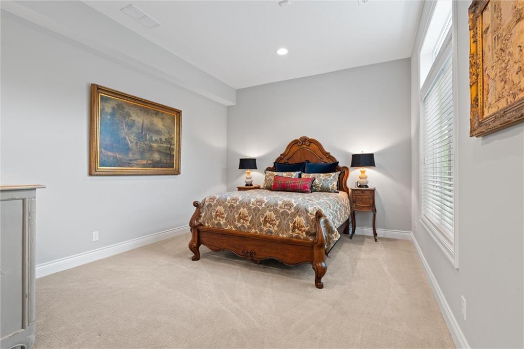 6325 Edgewater Drive