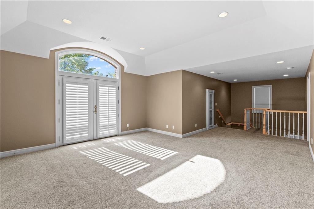 8000 NW Timbercrest Place