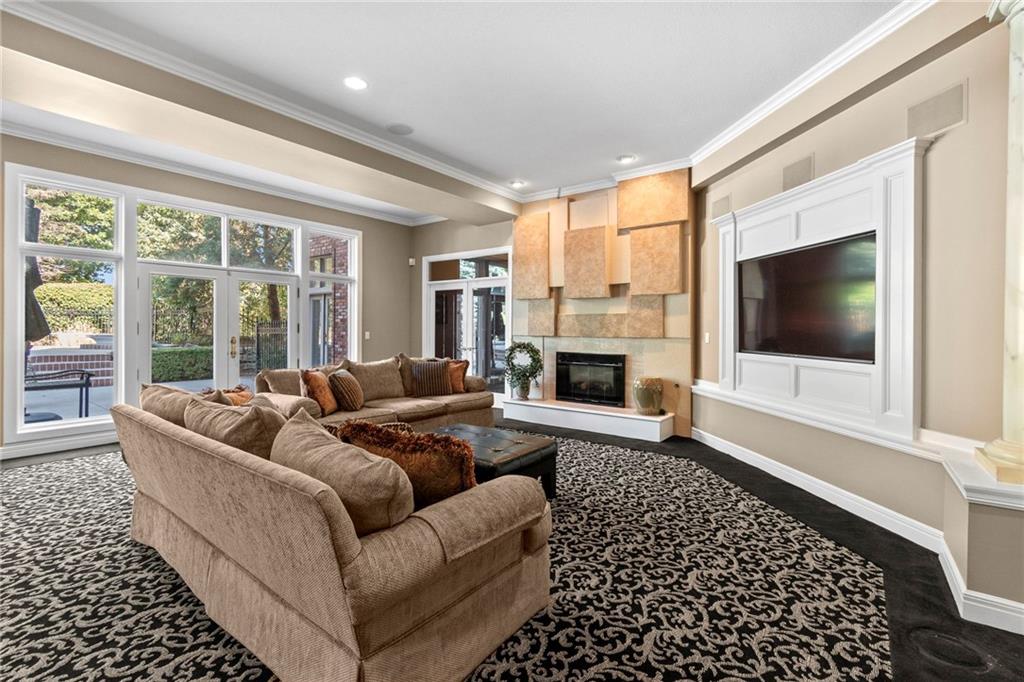 8000 NW Timbercrest Place