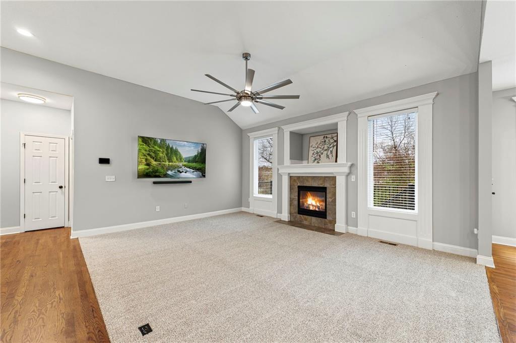 9605 N Adrian Avenue