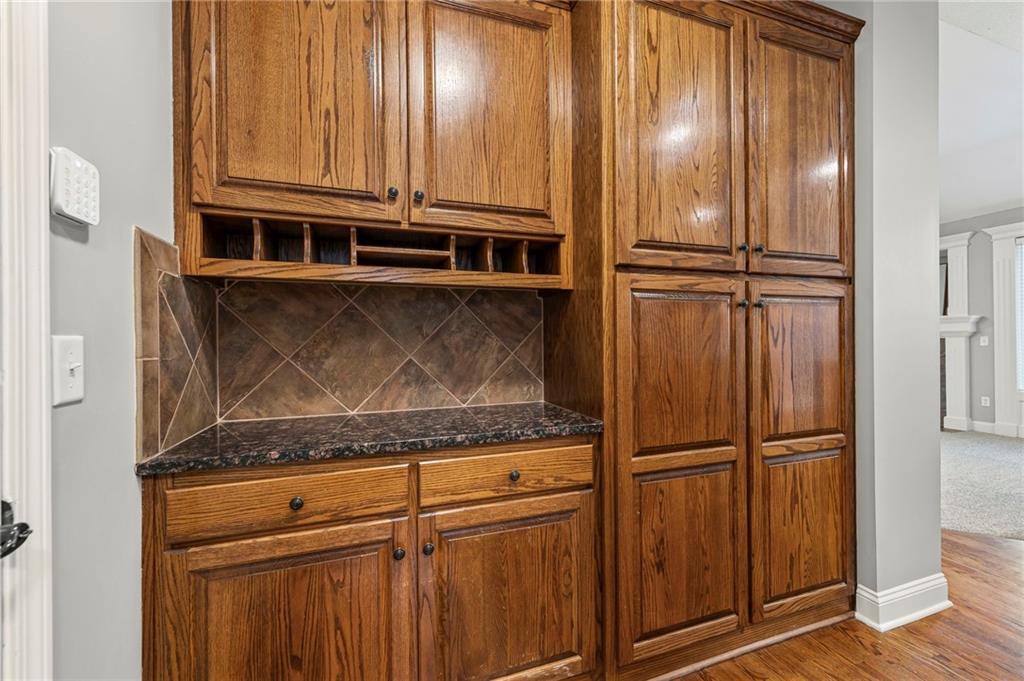 9605 N Adrian Avenue