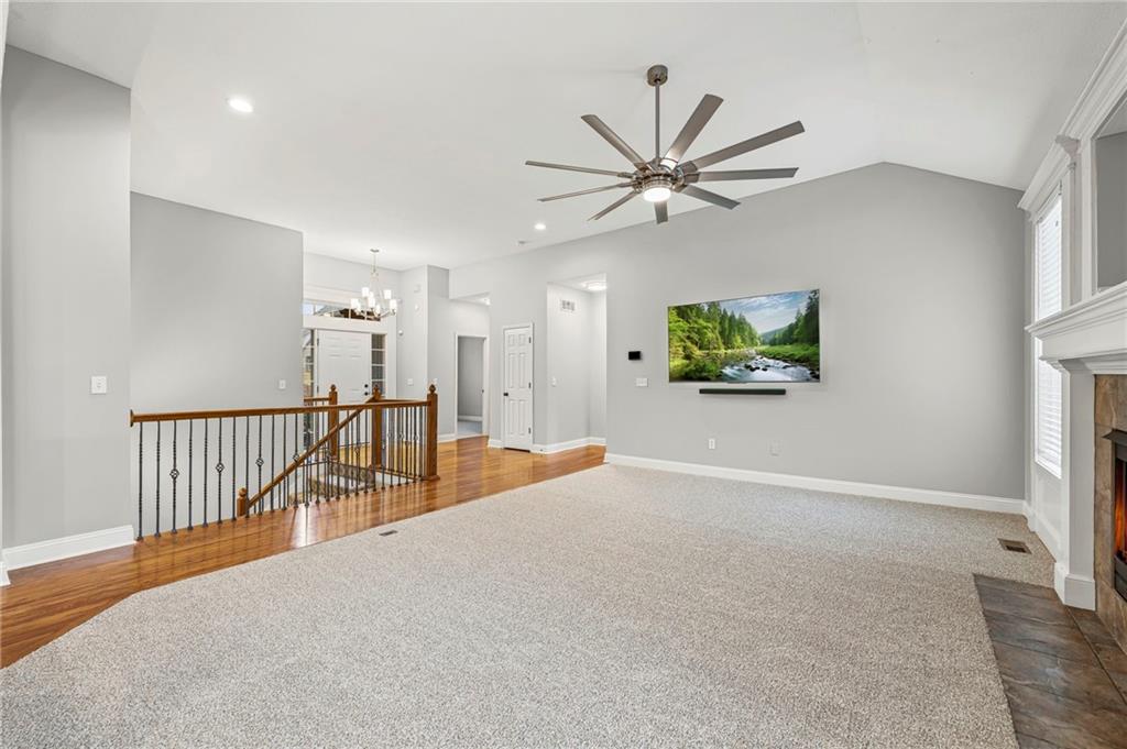 9605 N Adrian Avenue