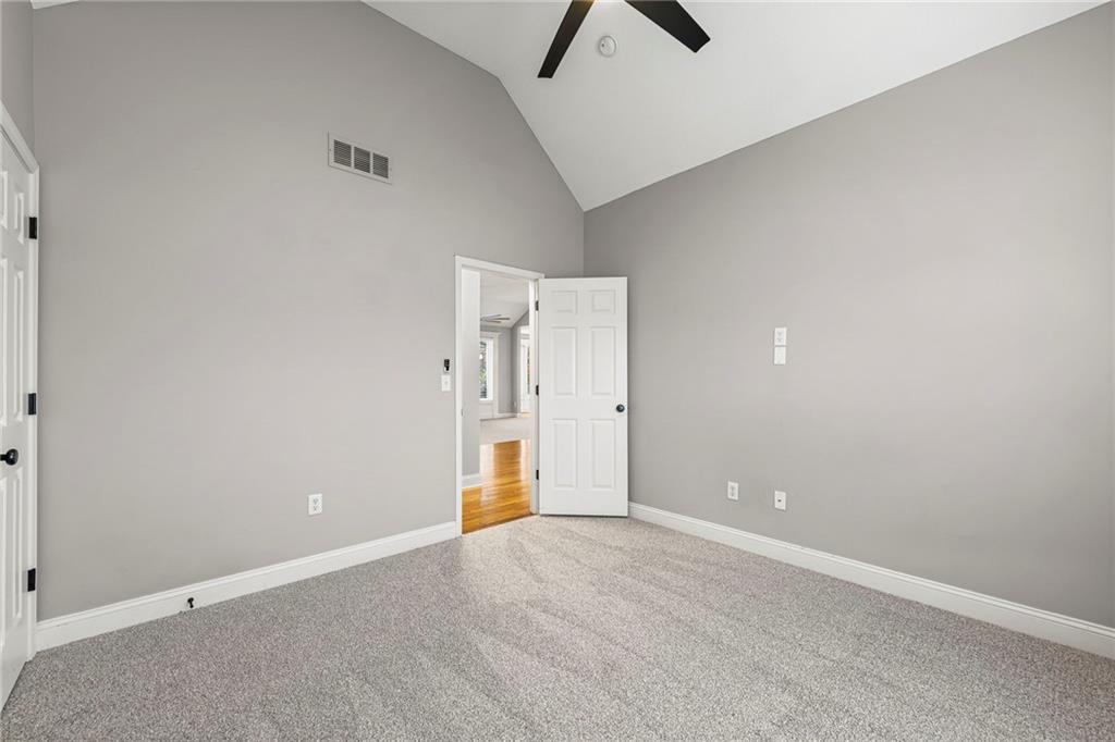 9605 N Adrian Avenue