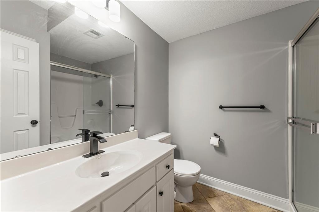 9605 N Adrian Avenue