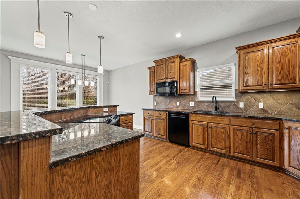 9605 N Adrian Avenue