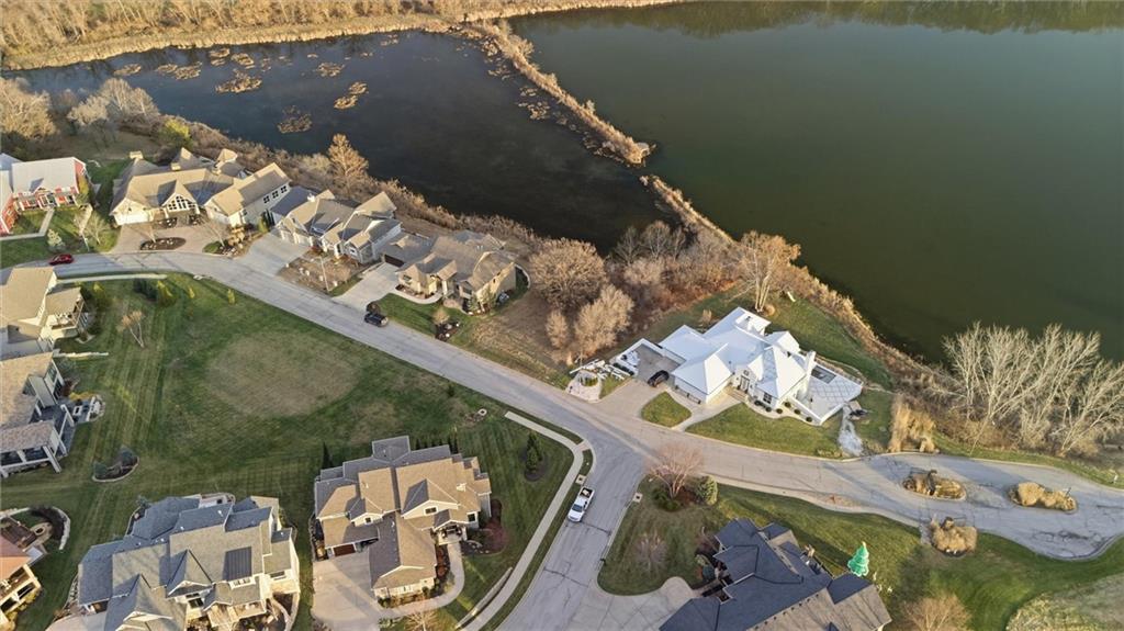 7017 Waters Edge Drive