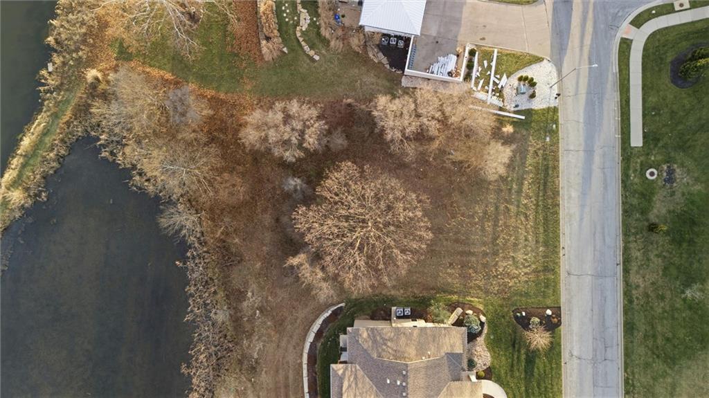 7017 Waters Edge Drive