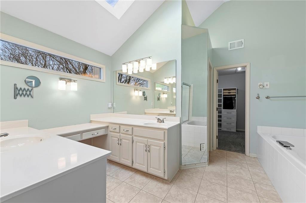 6650 NW MONTICELLO Drive