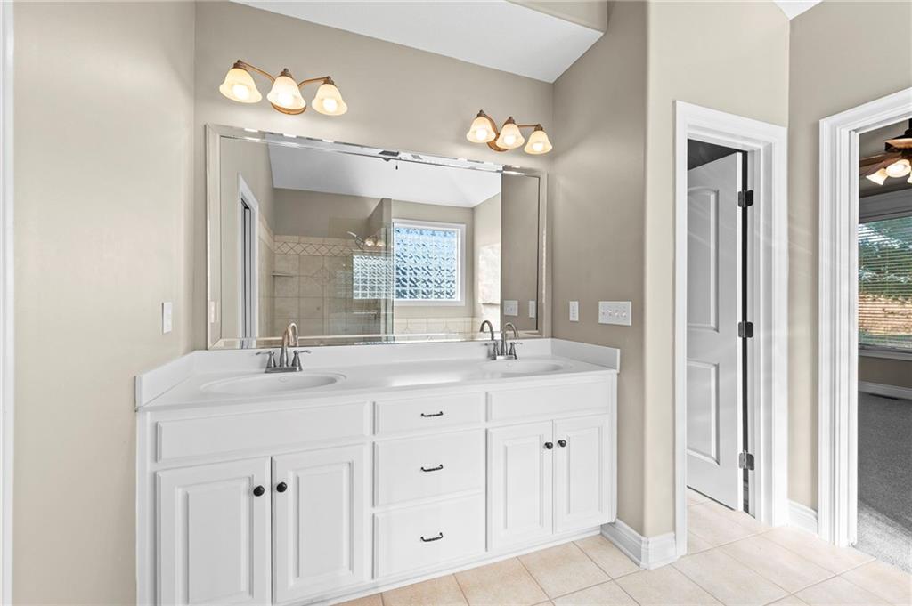 10321 N Revere Avenue