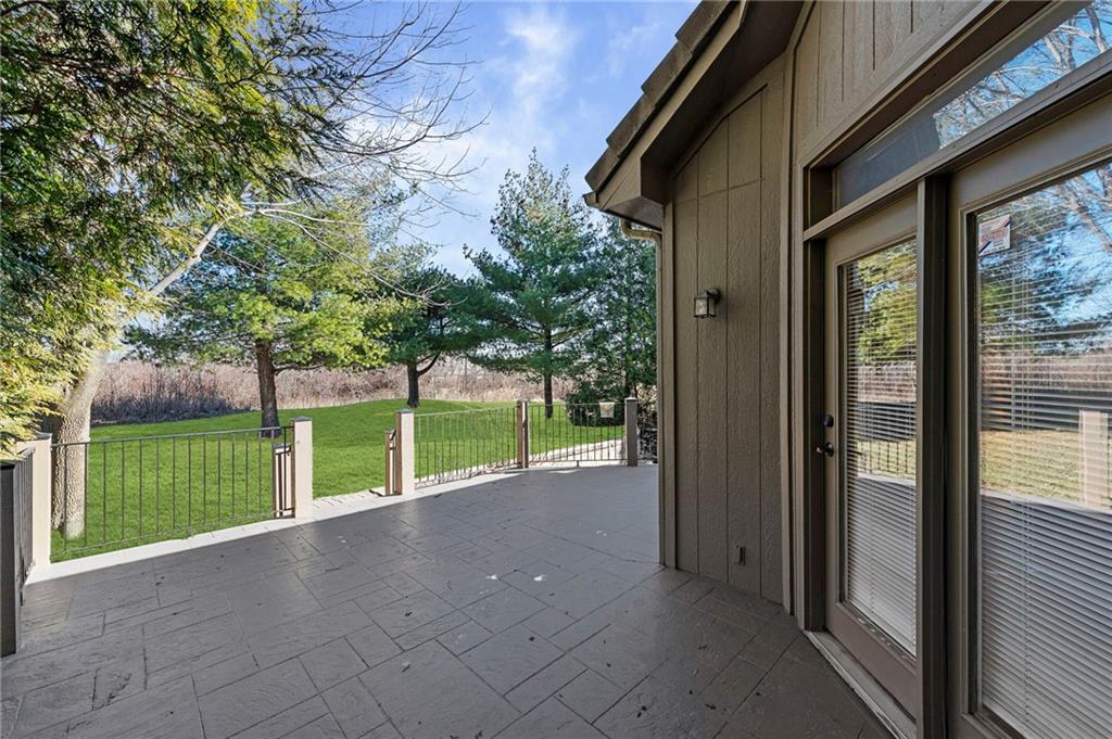 10321 N Revere Avenue