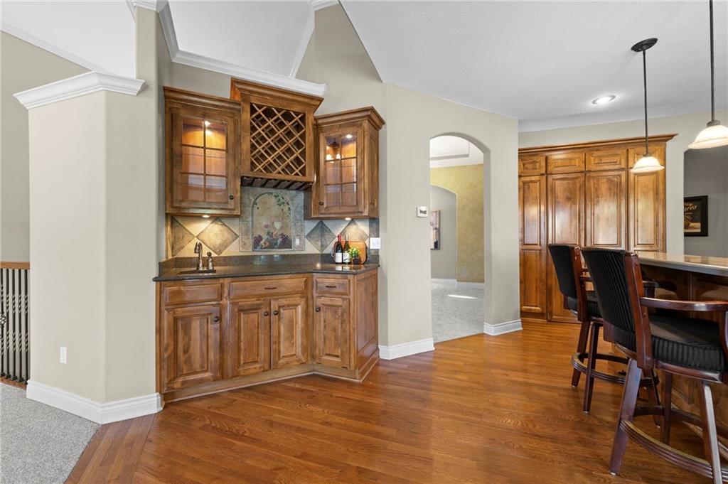 10321 N Revere Avenue