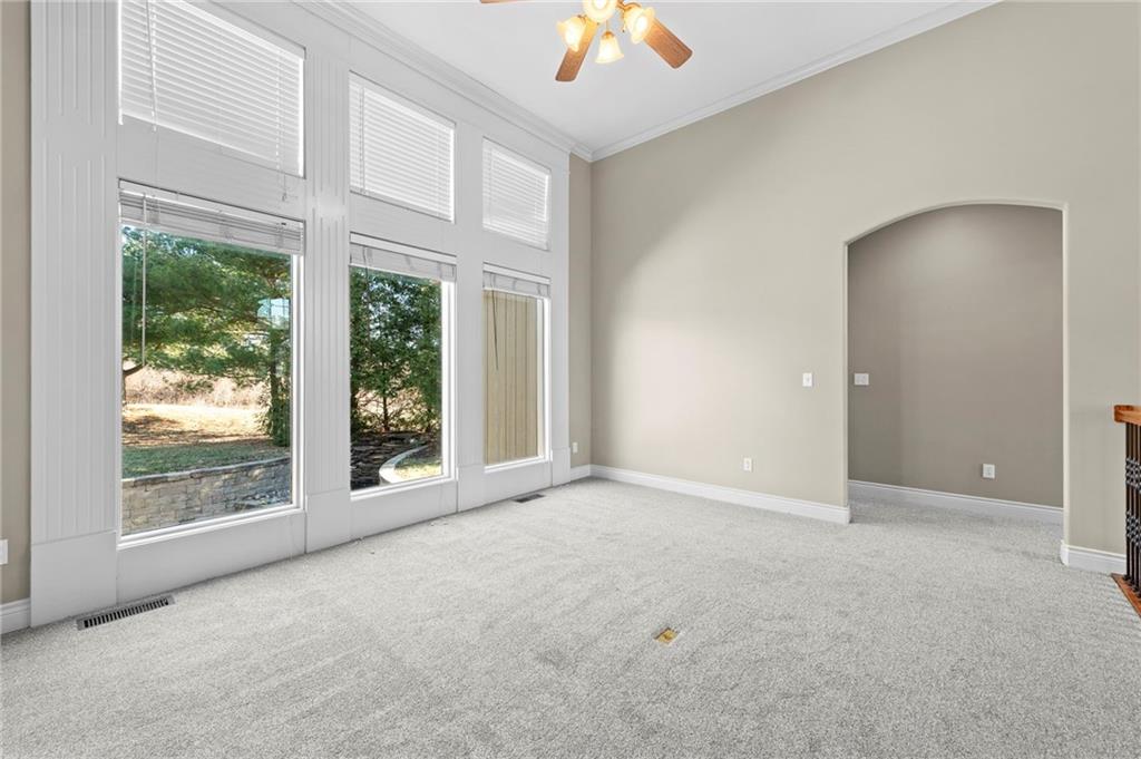 10321 N Revere Avenue