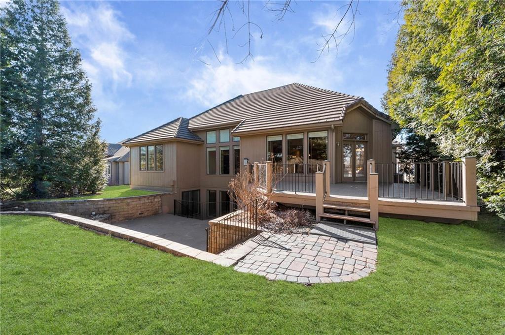 10321 N Revere Avenue