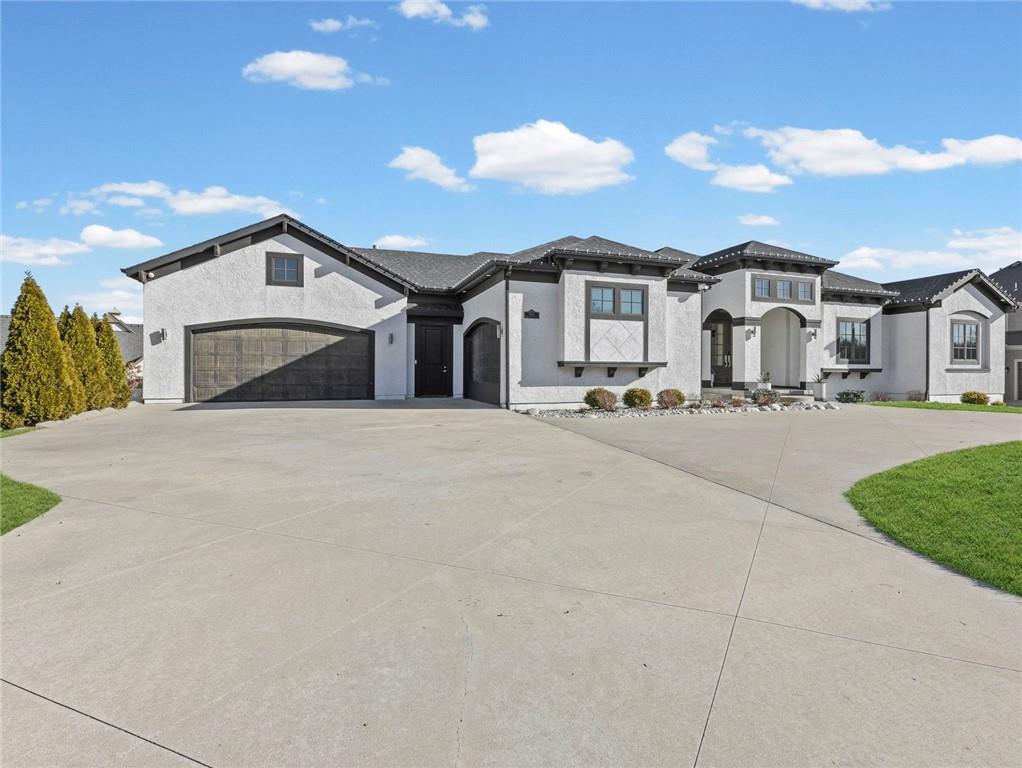 8605 NE Shoal Creek Parkway