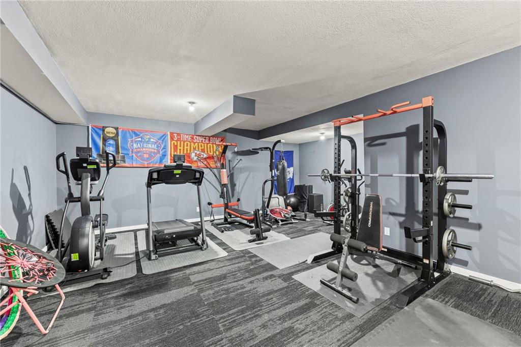 8605 NE Shoal Creek Parkway